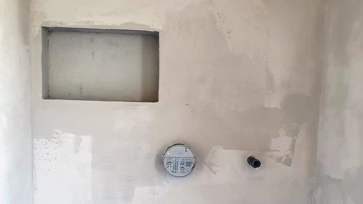 My Walls Have Cracks: If I Have Wallpaper Hung, Will the Cracks Show Again?