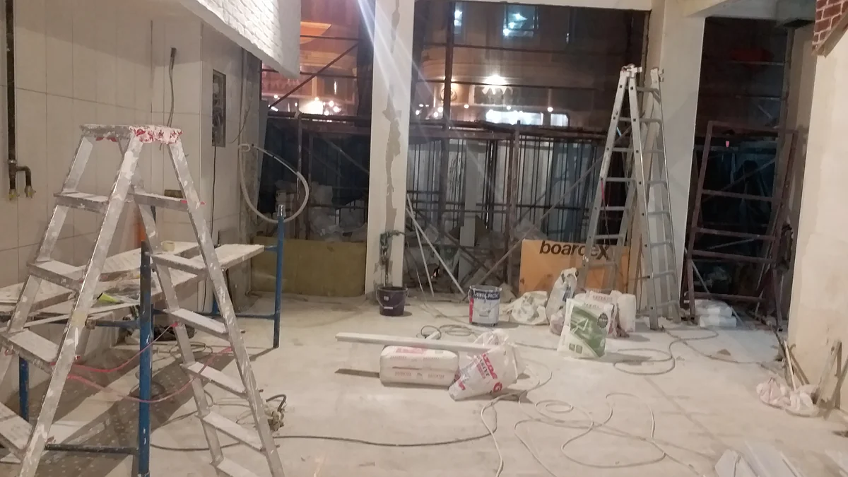 In What Order Should a Full Home Renovation Be Done?