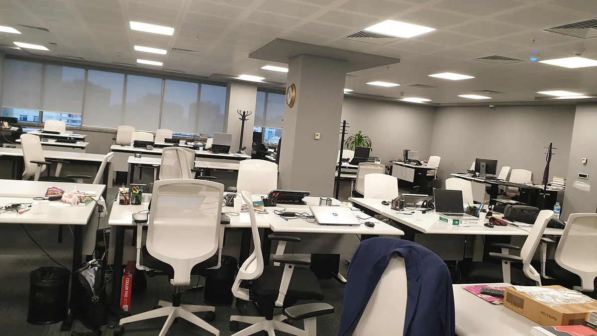 How Long Does an Office Renovation Affect Staff?